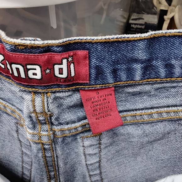 3831 Size 9 Zara Di Blue Flare Jeans with Cream Floral Accents - Picture 5 of 5